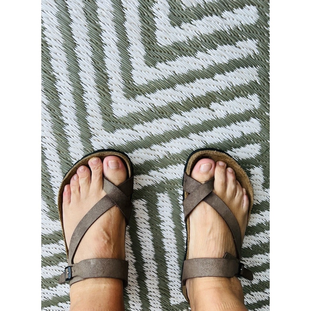 Birkenstock Mayari sandals in mocha Women's 9